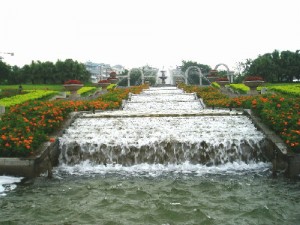 Cascading water from a fountain in Yushan Garden, Quilin City