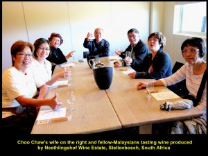 Choo Chaw's wife and others tasting wine